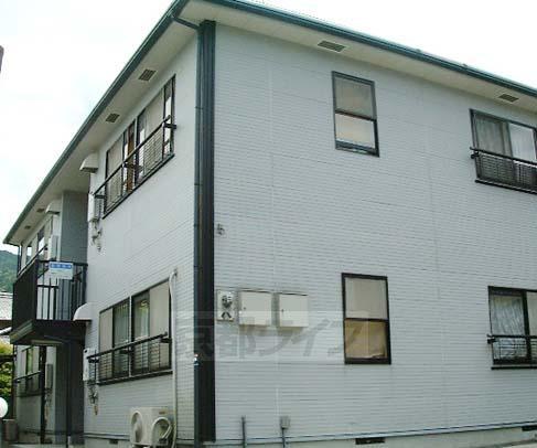 京都市東西線 蹴上駅 徒歩13分  築31年