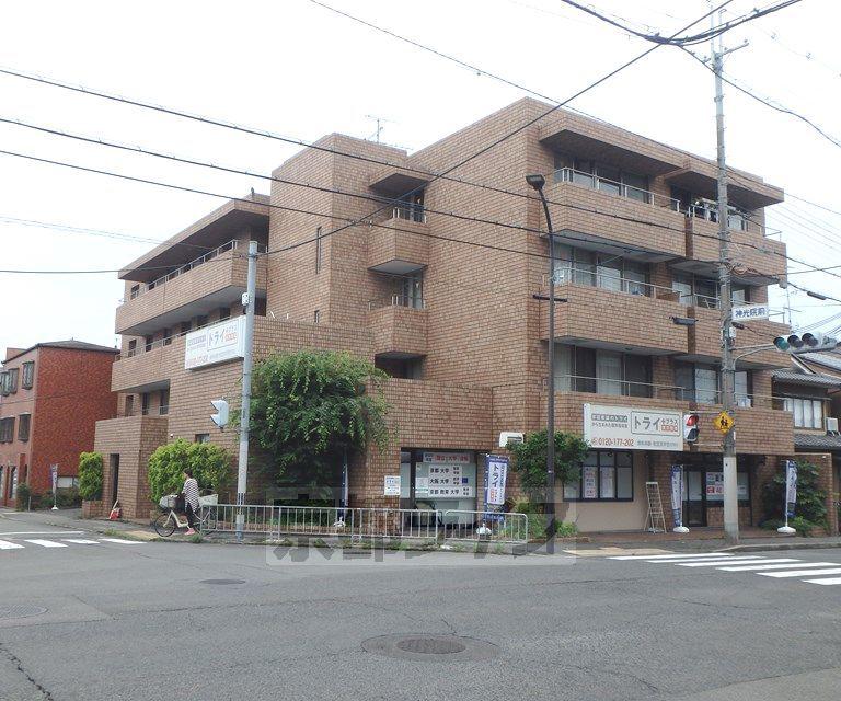 京都市烏丸線 北大路駅 徒歩20分  築33年