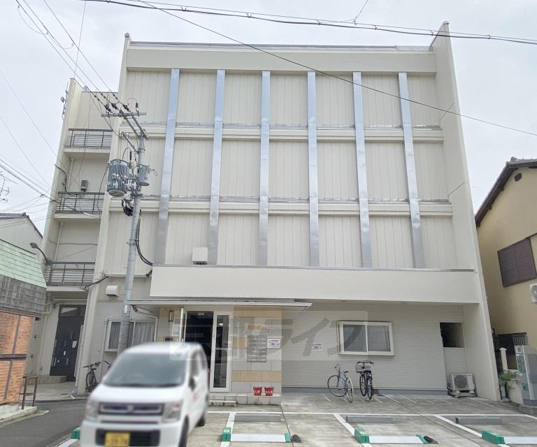 京阪電気鉄道鴨東線 神宮丸太町駅 徒歩17分 3階建 築61年