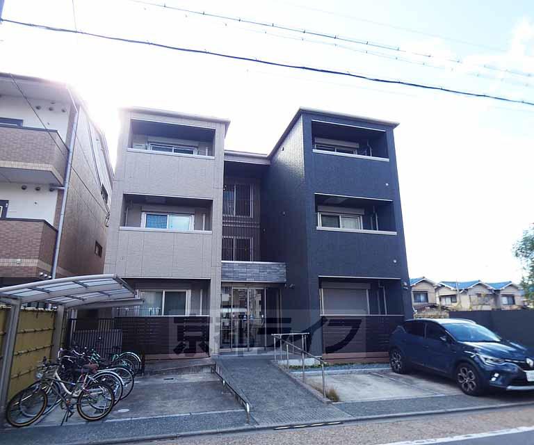 京阪電気鉄道京阪線 伏見稲荷駅 徒歩3分  築9年(1LDK/1階)