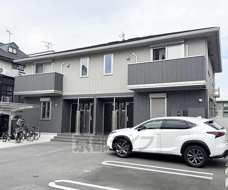 京都市東西線 椥辻駅 徒歩8分  築5年