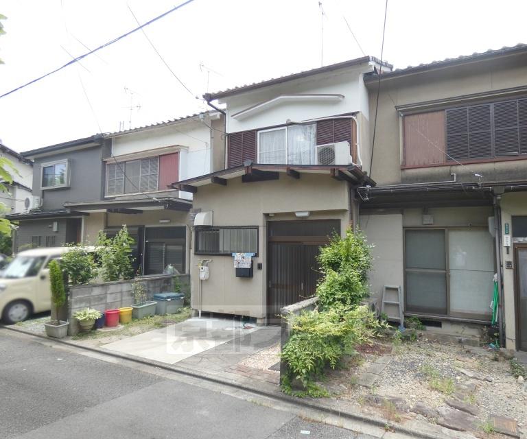 京福北野線 龍安寺駅 徒歩1分  築57年(2LDK)