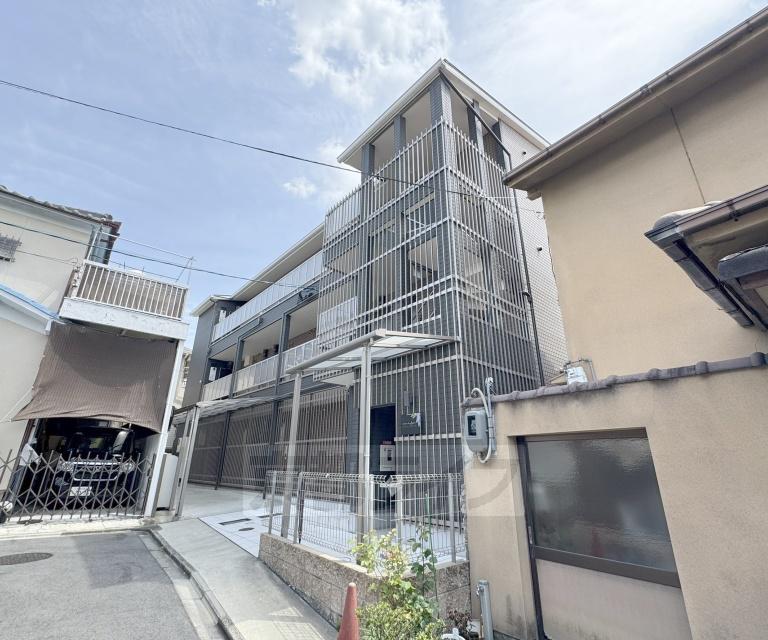 京阪電気鉄道京阪線 藤森駅 徒歩9分 3階建 築5年