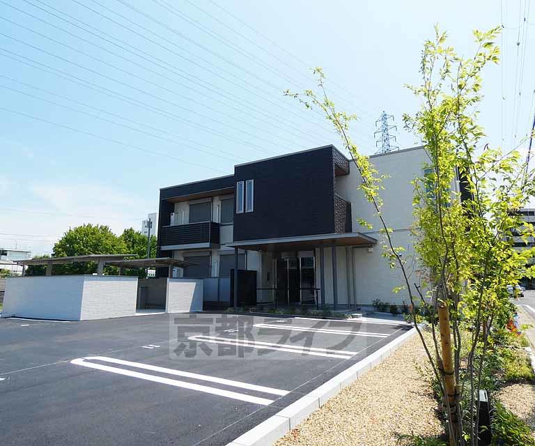 近鉄京都線 竹田駅(京都) 徒歩10分  築5年(1LDK/1階)
