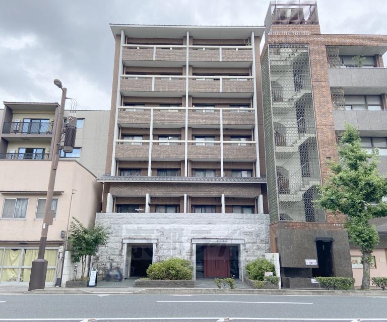 京阪電気鉄道鴨東線 神宮丸太町駅 徒歩2分 7階建 築25年