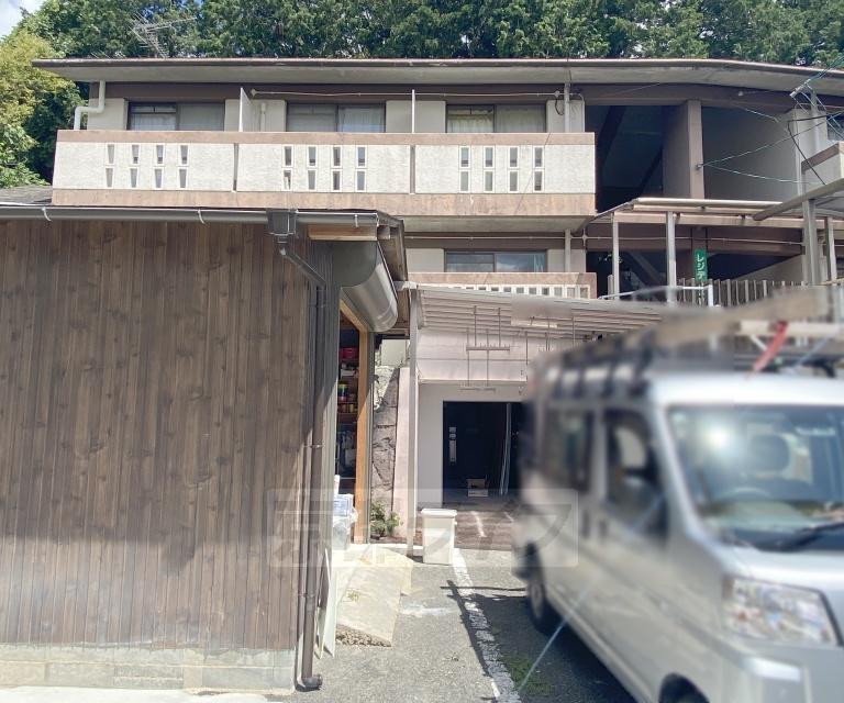 叡山電鉄 岩倉駅(京都) 徒歩2分 2階建 築44年
