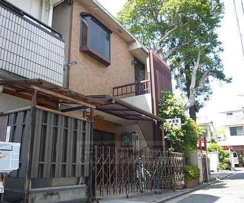 京阪電気鉄道鴨東線 神宮丸太町駅 徒歩17分 2階建 築41年