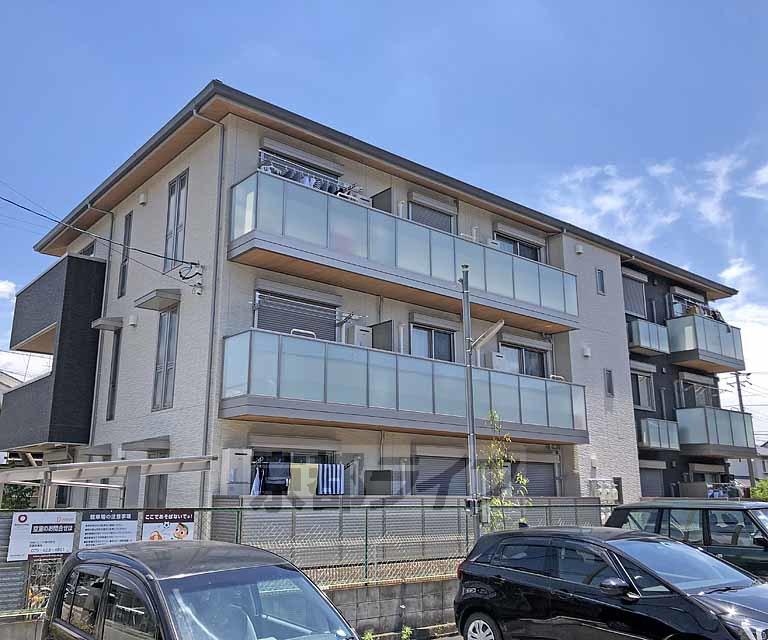 阪急電鉄京都線 桂駅 徒歩21分  築6年(1SLDK/3階)