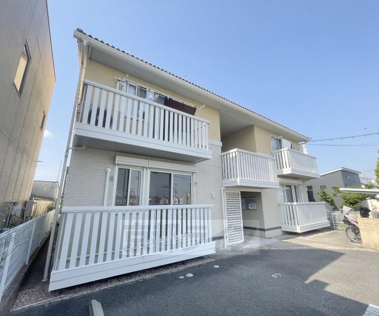 阪急電鉄京都線 西山天王山駅 徒歩9分  築18年(2LDK/1階)