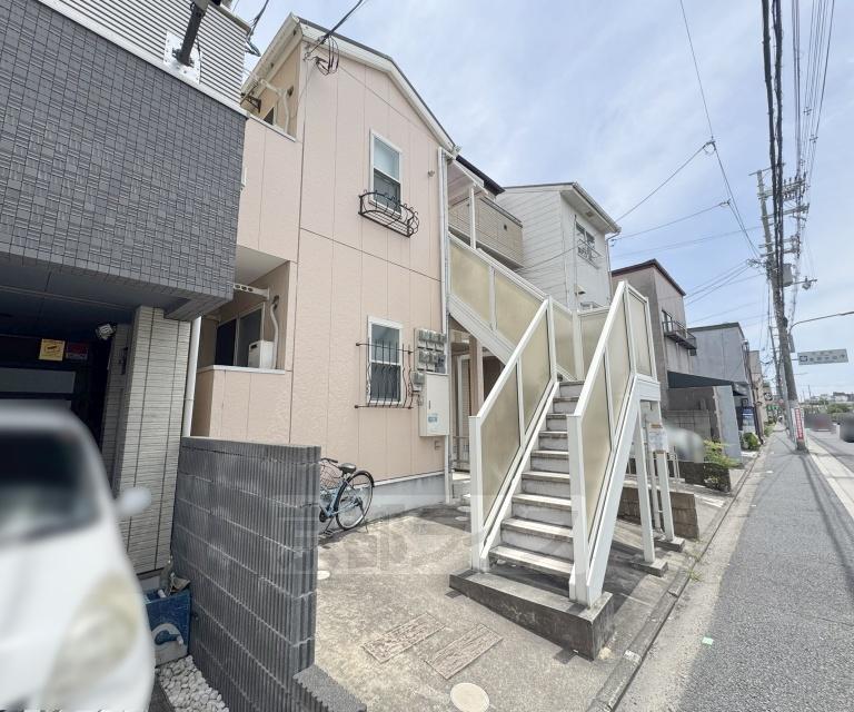 京阪電気鉄道京阪線 伏見稲荷駅 徒歩3分  築16年(1K/1階)