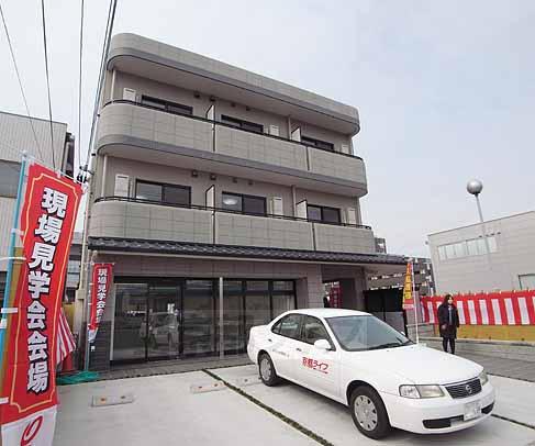 近鉄京都線 伏見駅(京都) 徒歩11分 3階建 築15年
