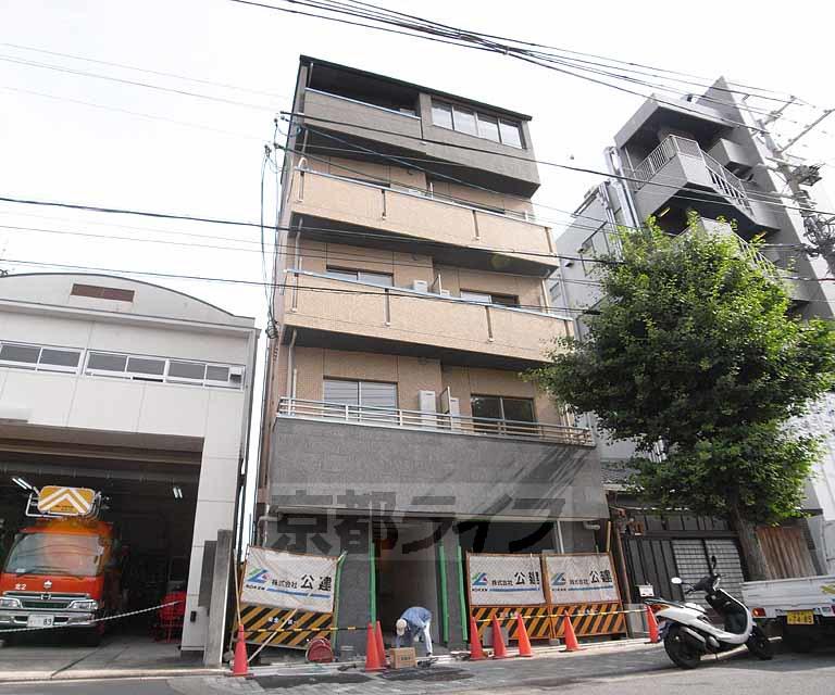 京都市烏丸線 北大路駅 徒歩15分  築11年