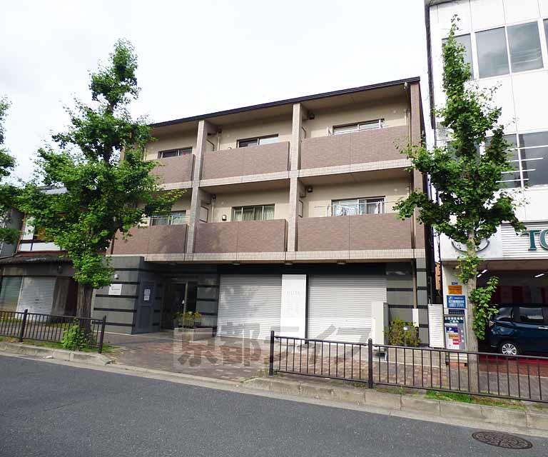 京都市烏丸線 鞍馬口駅 徒歩4分  築11年(1DK/1階)