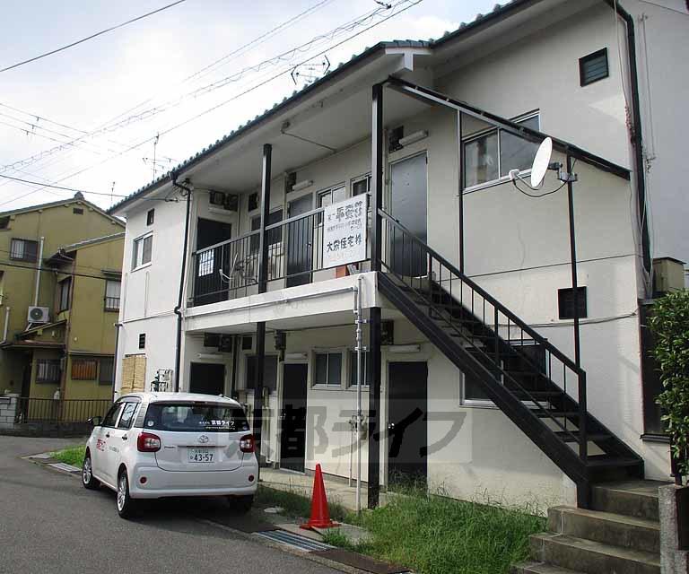 近鉄京都線 久津川駅 徒歩5分  築57年