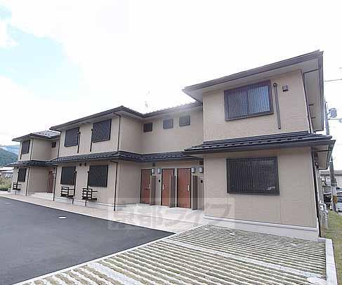 叡山電鉄 岩倉駅(京都) 徒歩24分  築15年(2LDK/1階)