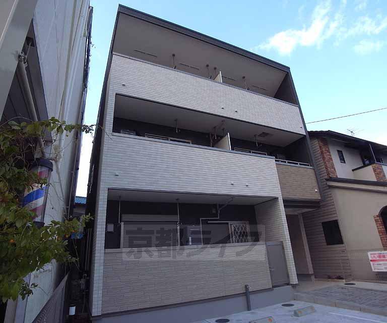 阪急電鉄京都線 西山天王山駅 徒歩7分  築11年