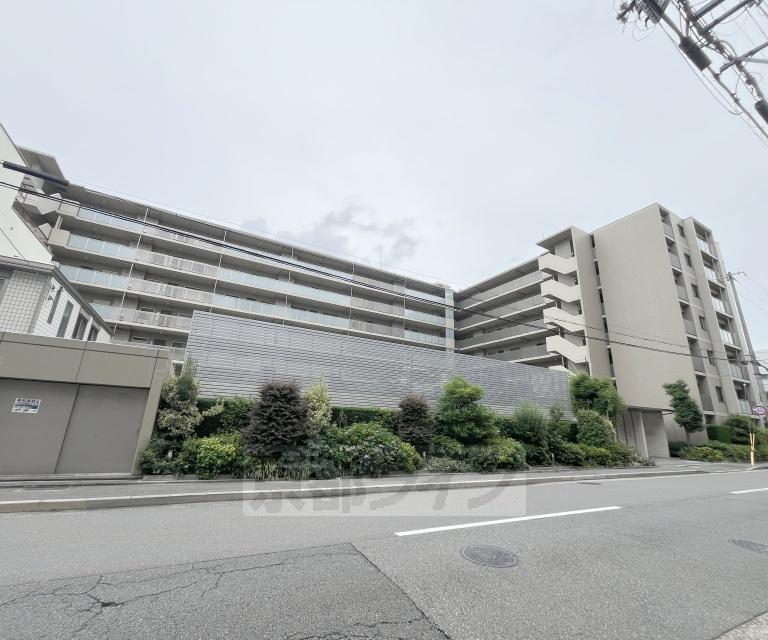 阪急電鉄京都線 西院駅(阪急) 徒歩10分  築14年(3LDK/1階)