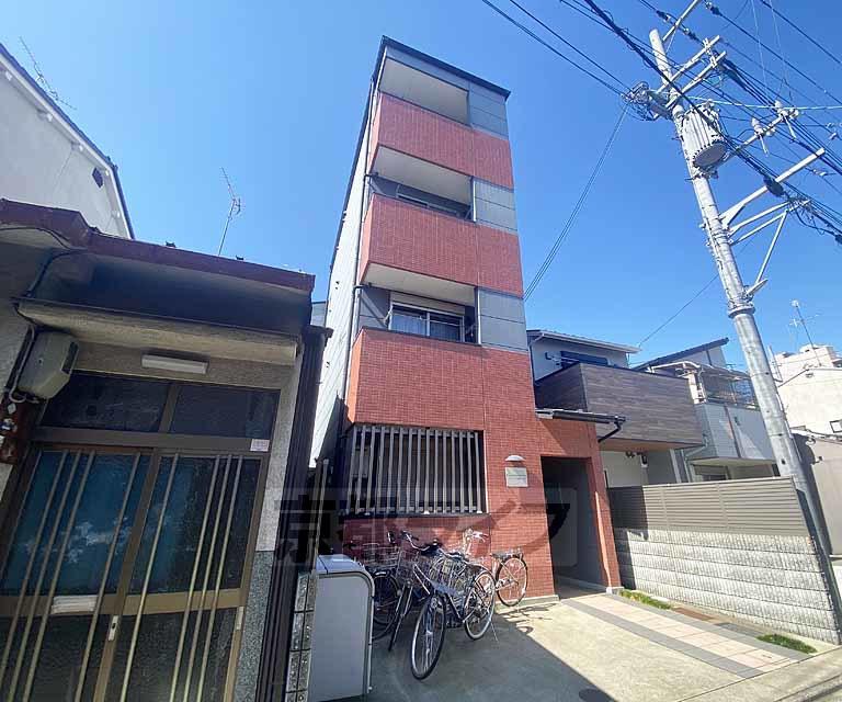 山陰本線 円町駅 徒歩5分  築13年