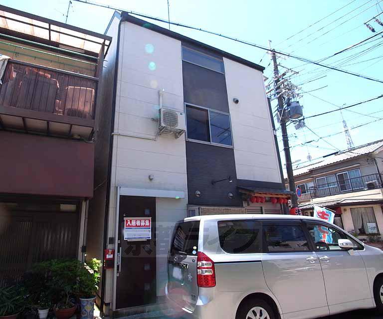 京都市東西線 太秦天神川駅 徒歩25分 3階建 築20年