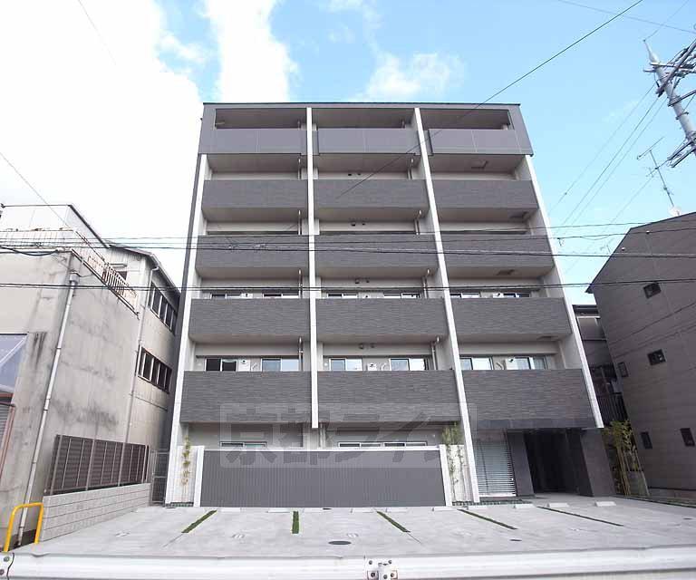 京都市東西線 太秦天神川駅 徒歩7分  築12年
