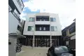 京都府京都市右京区西京極北庄境町の建物