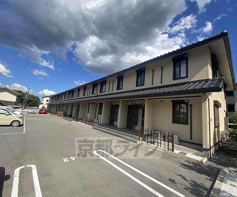 山陰本線 嵯峨嵐山駅 徒歩9分  築5年