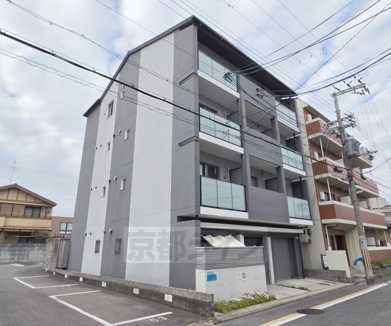 山陰本線 二条駅 徒歩8分  築8年(1K/2階)