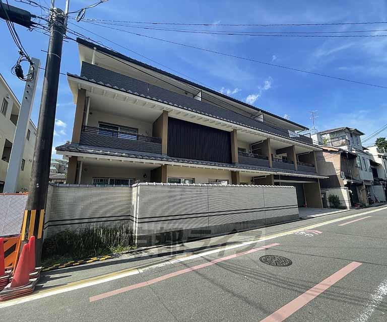 京都市烏丸線 丸太町駅(京都市営) 徒歩5分 3階建 築16年