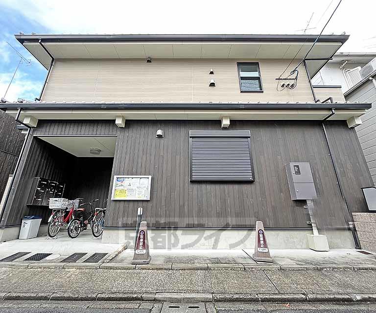 山陰本線 二条駅 徒歩5分  築15年(1K/1階)