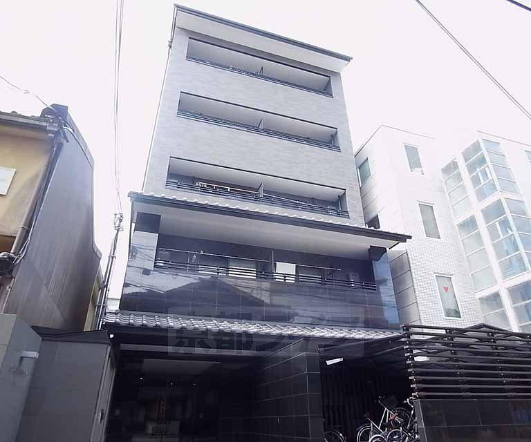 京都市烏丸線 四条駅(京都市営) 徒歩4分  築13年(1K/3階)