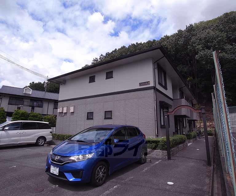 叡山電鉄 修学院駅 徒歩10分  築32年