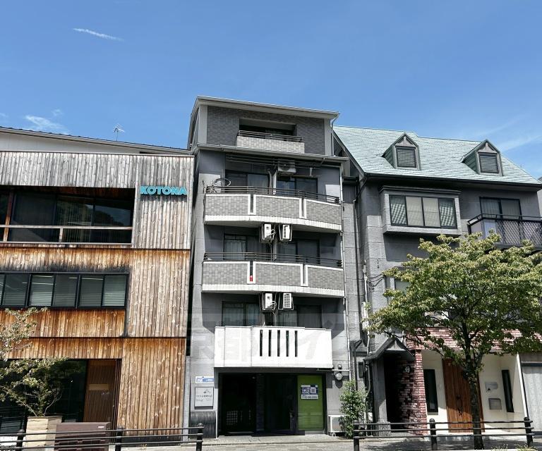 京都市東西線 蹴上駅 徒歩3分 6階建 築32年