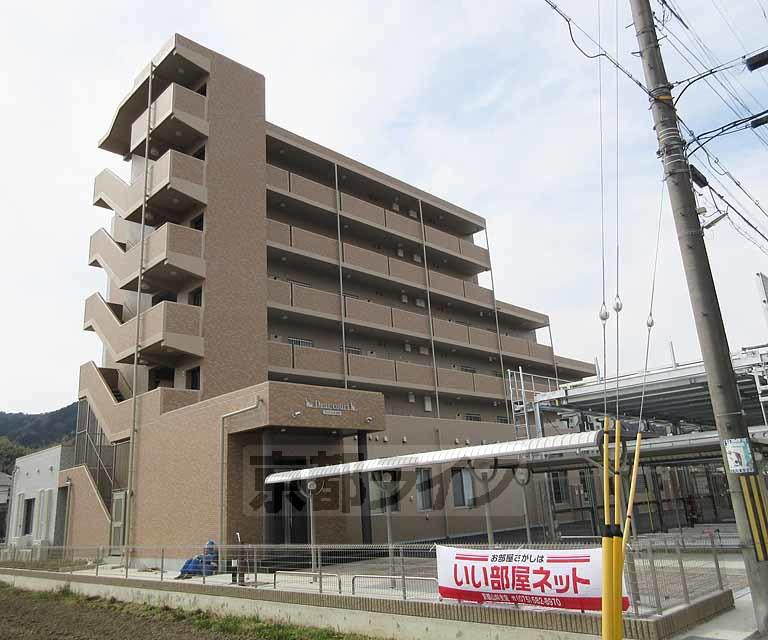 京都市東西線 椥辻駅 徒歩14分  築10年