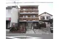 京都府京都市伏見区淀川顔町の建物