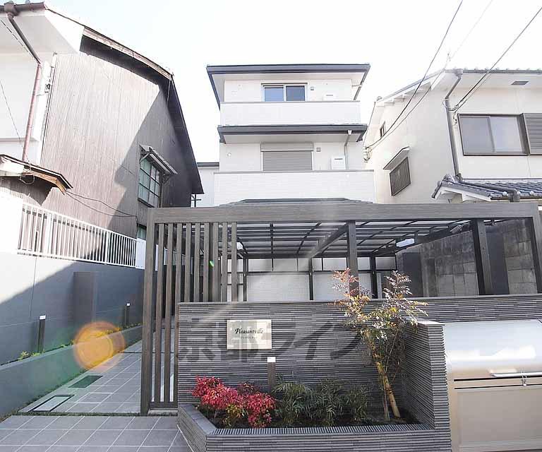 京阪電気鉄道京阪線 伏見桃山駅 徒歩9分 3階建 築10年