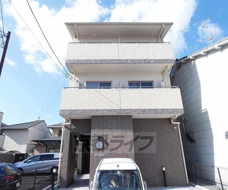 京阪電気鉄道京阪線 龍谷大前深草駅 徒歩4分  築8年(1K/3階)