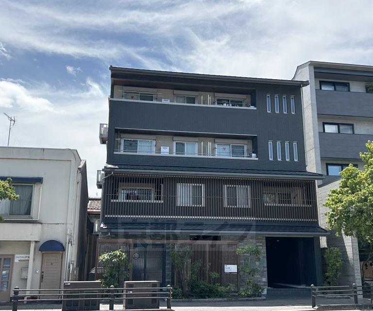 京都市東西線 東山駅(京都) 徒歩1分 4階建 築11年