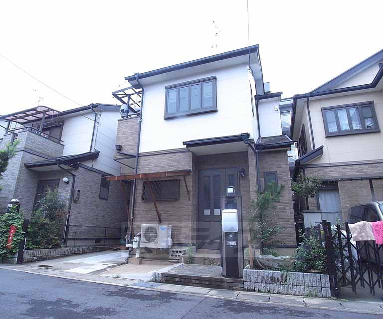 近鉄京都線 小倉駅(京都) 徒歩13分  築26年