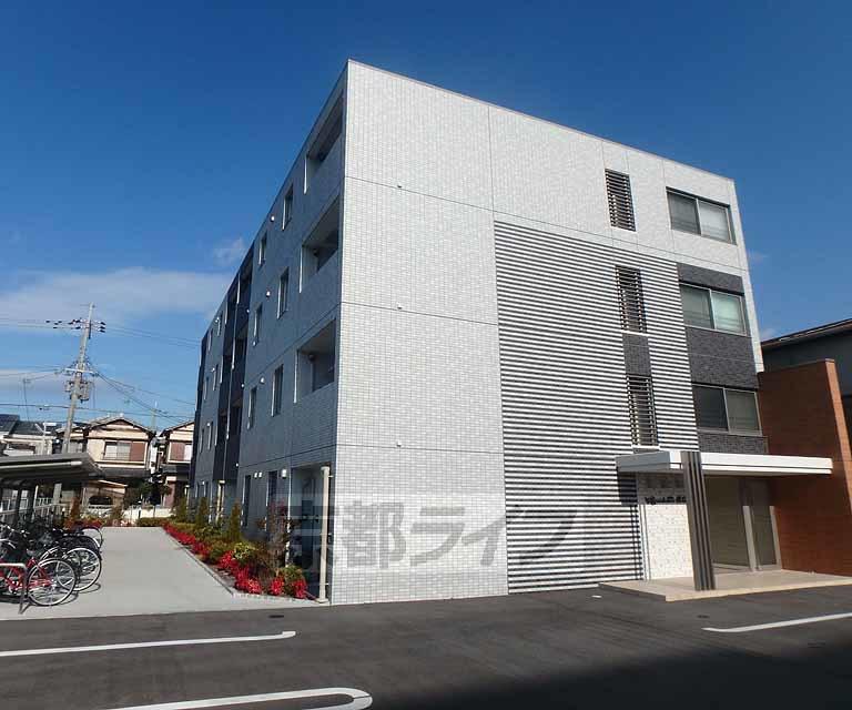 近鉄京都線 向島駅 徒歩15分 4階建 築10年