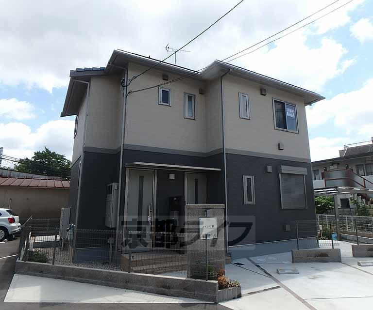 阪急電鉄嵐山線 上桂駅 徒歩1分 2階建 築10年