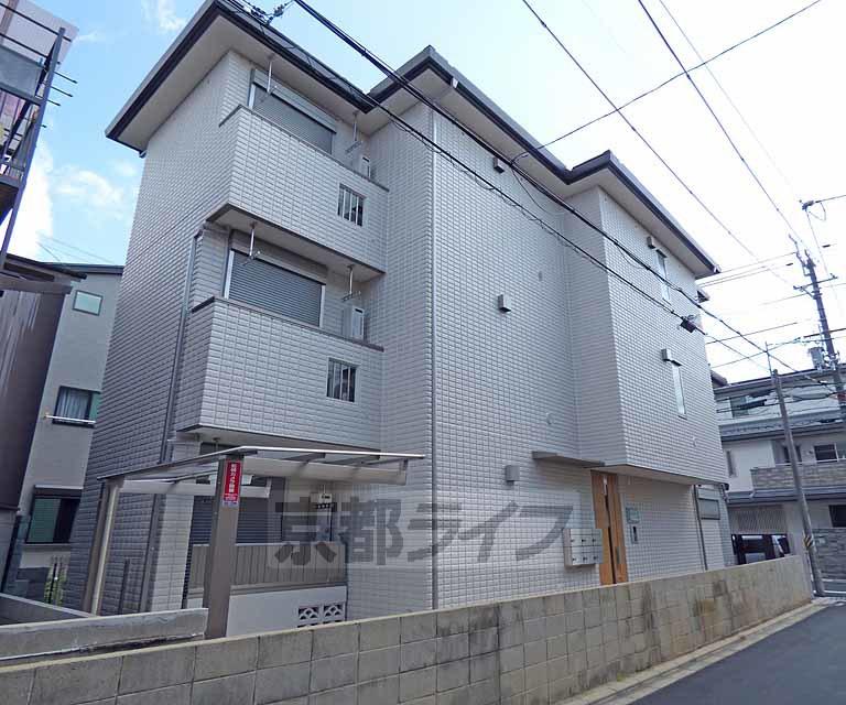 京都市烏丸線 鞍馬口駅 徒歩4分  築9年