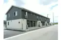 富山県小矢部市芹川の建物