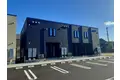 富山県高岡市古定塚の建物