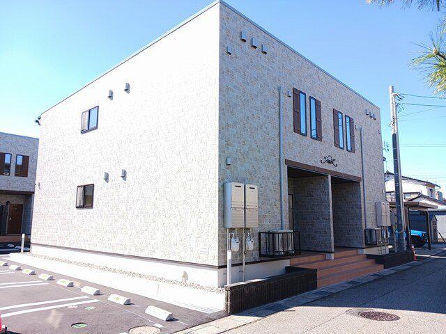 富山地鉄本線 越中荏原駅 徒歩10分 2階建 築1年