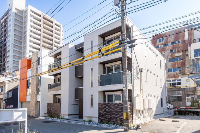 富山地鉄富山市内線 中町駅 徒歩3分 3階建 築1年