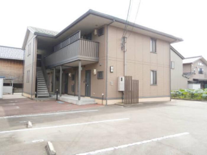 富山地鉄富山港線 インテック本社前駅 徒歩16分  築20年