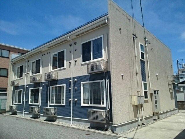 富山地鉄富山市内線 西中野駅 徒歩24分  築18年