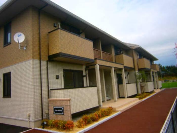 富山地鉄不二越上滝 朝菜町駅 徒歩33分 2階建 築14年