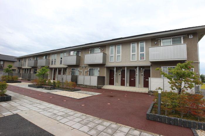 富山地鉄富山市内線 大町駅(富山) 徒歩15分  築12年