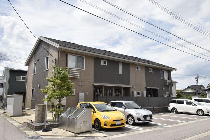 富山地鉄富山港線 粟島駅 徒歩8分  築9年(1LDK/1階)